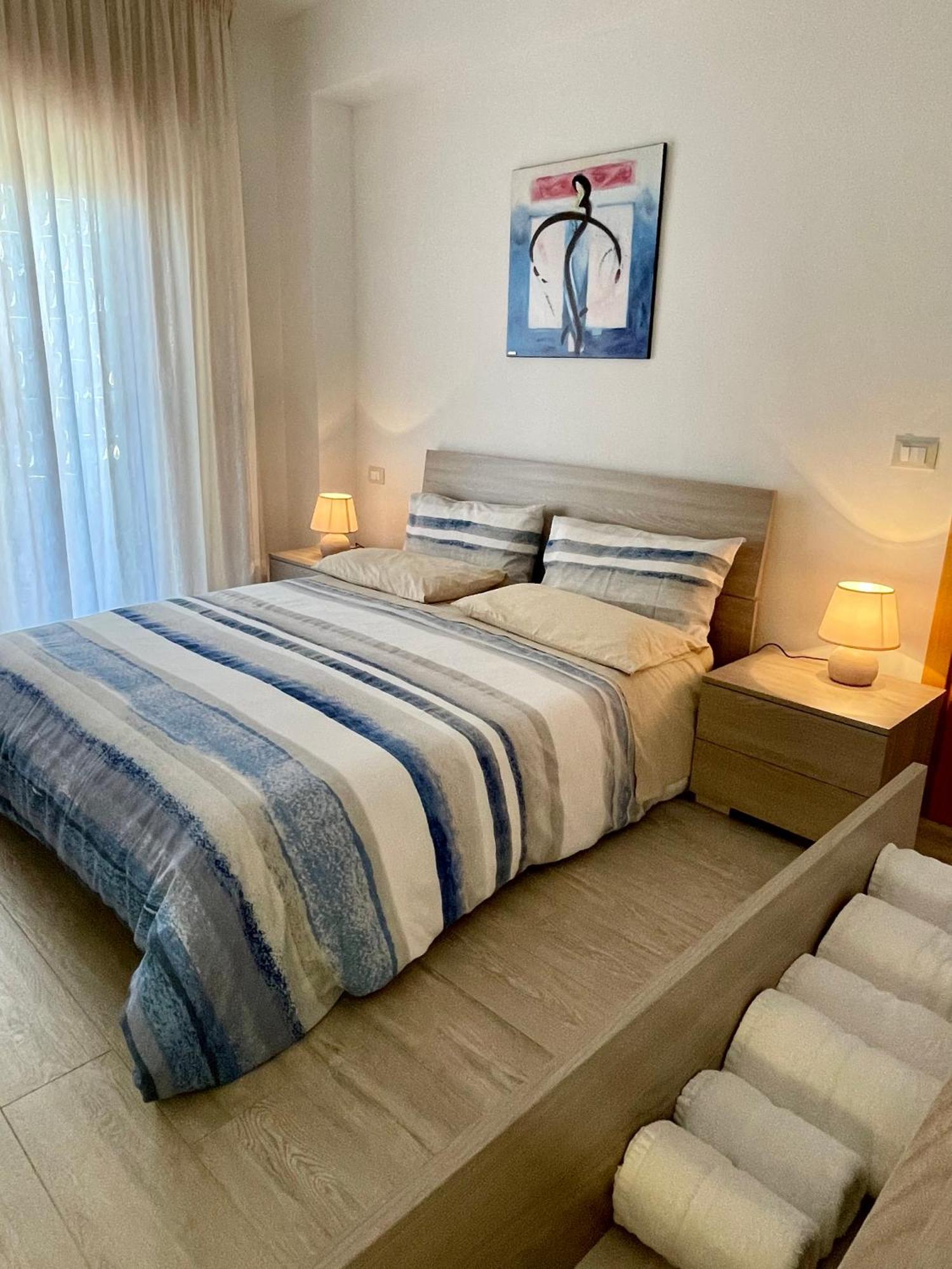 Vistamare Apartments เรจโจ ดี คาลาเบีย ภายนอก รูปภาพ
