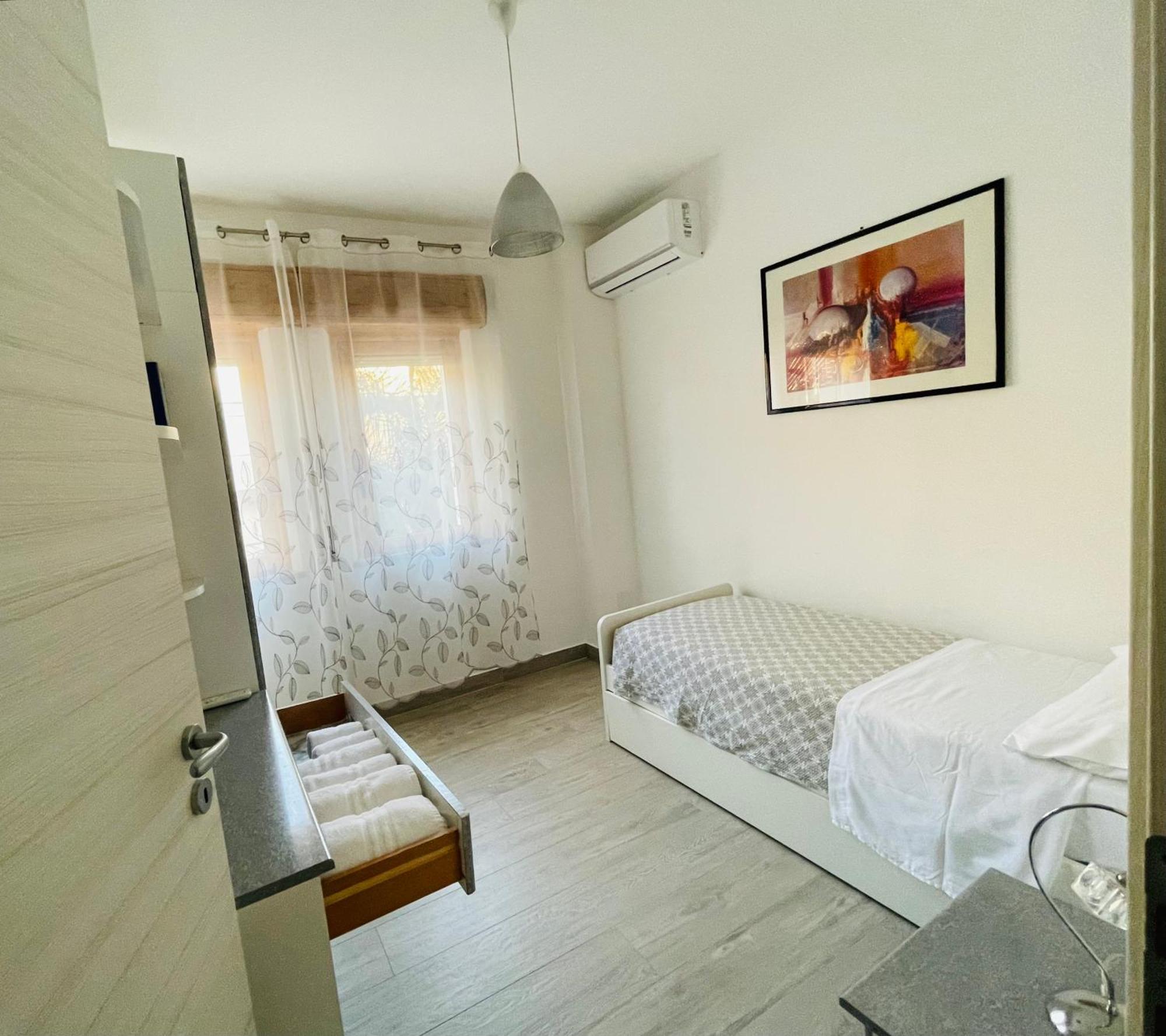 Vistamare Apartments เรจโจ ดี คาลาเบีย ภายนอก รูปภาพ